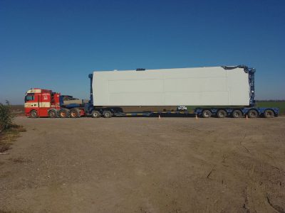 Автотранспорт для перевезення негабаритних вантажів